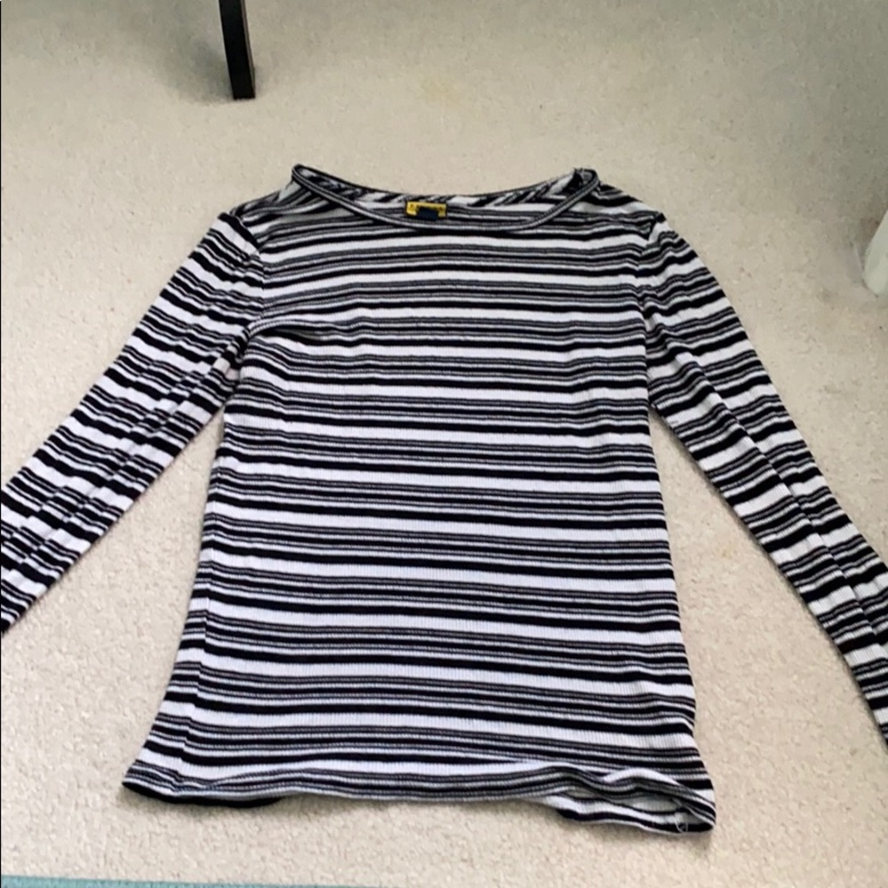 Long sleeve stripped shirt
